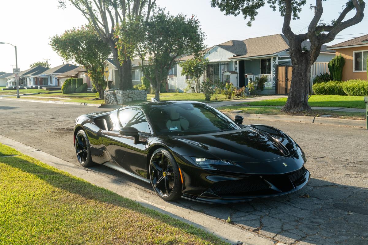 Ferrari SF90 Stradale Coupe Rental in Los Angeles Thumbnail 