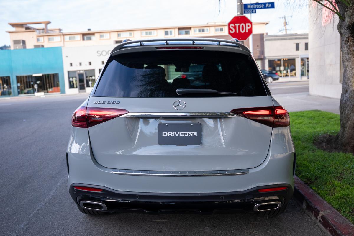 GLE 350 Rental in Los Angeles Thumbnail 
