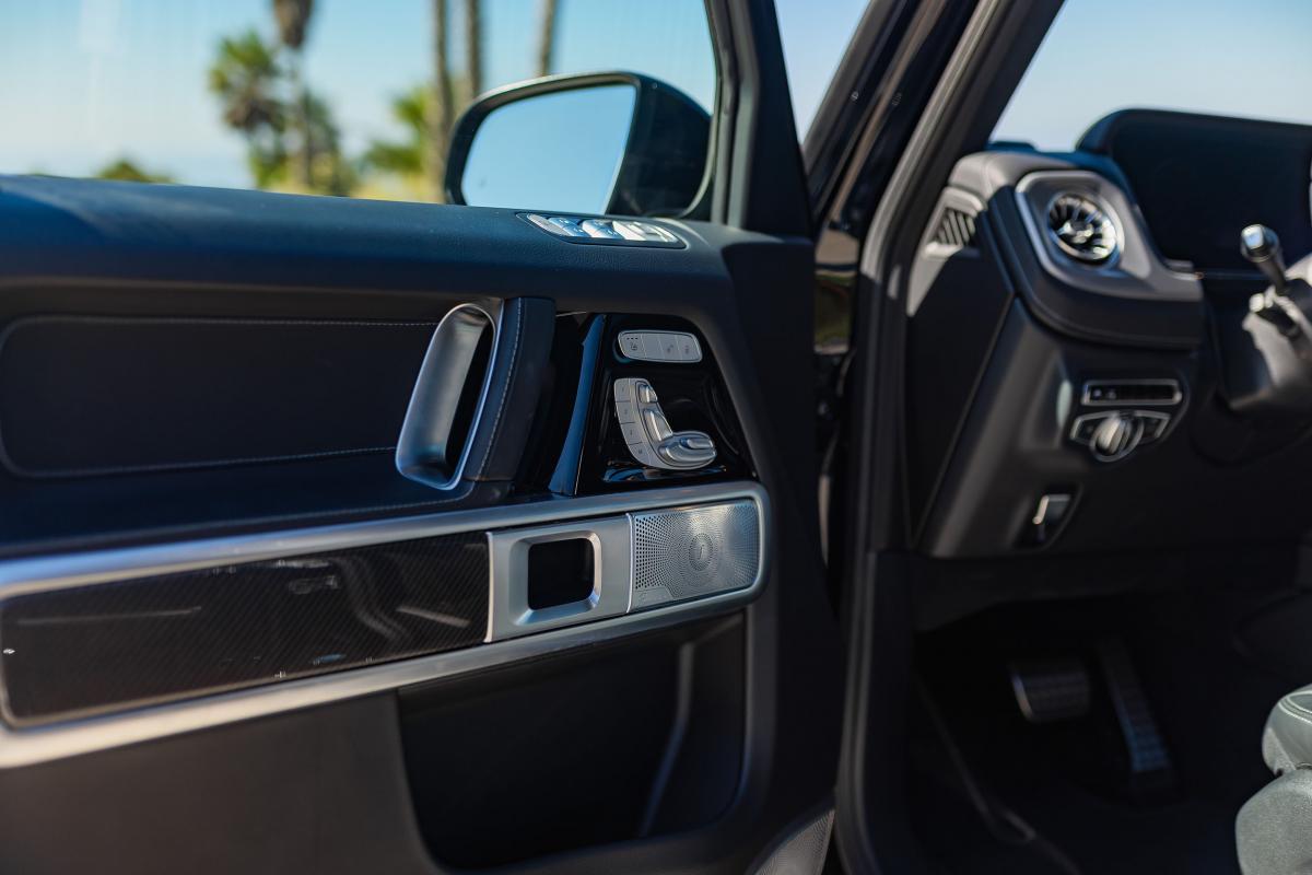 Mercedes-Benz G550 Rental in Los Angeles Thumbnail 