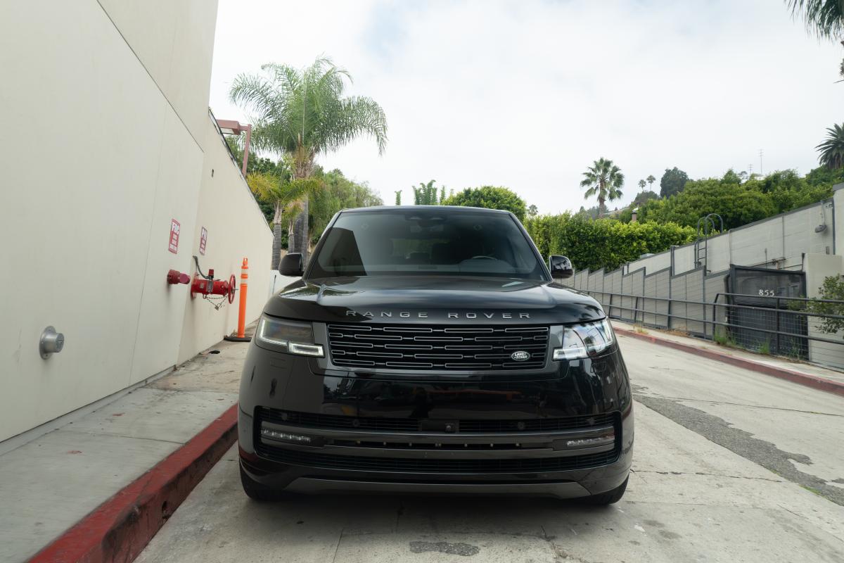Land Rover Range Rover SE Long Wheelbase in Los Angeles Thumbnail 