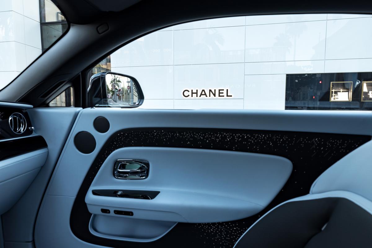 Rolls Royce Spectre for Rental in Los Angeles Thumbnail 