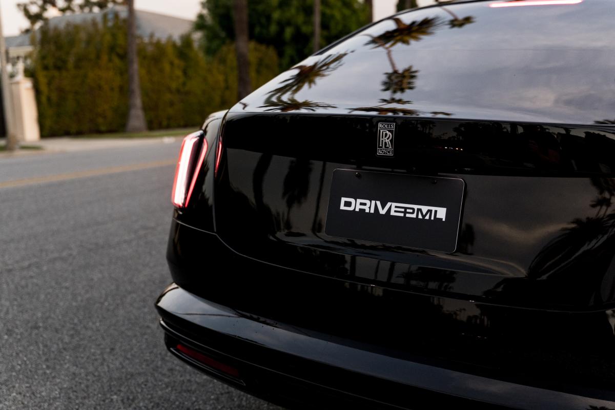 Rolls Royce Spectre for Rental in Los Angeles Thumbnail 