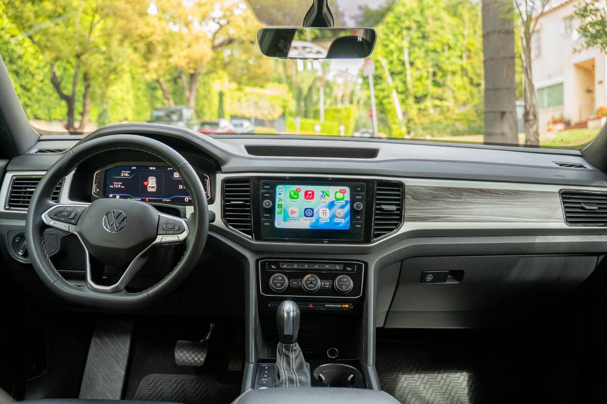 Volkwagen Atlas for Rental in Los Angeles Thumbnail 