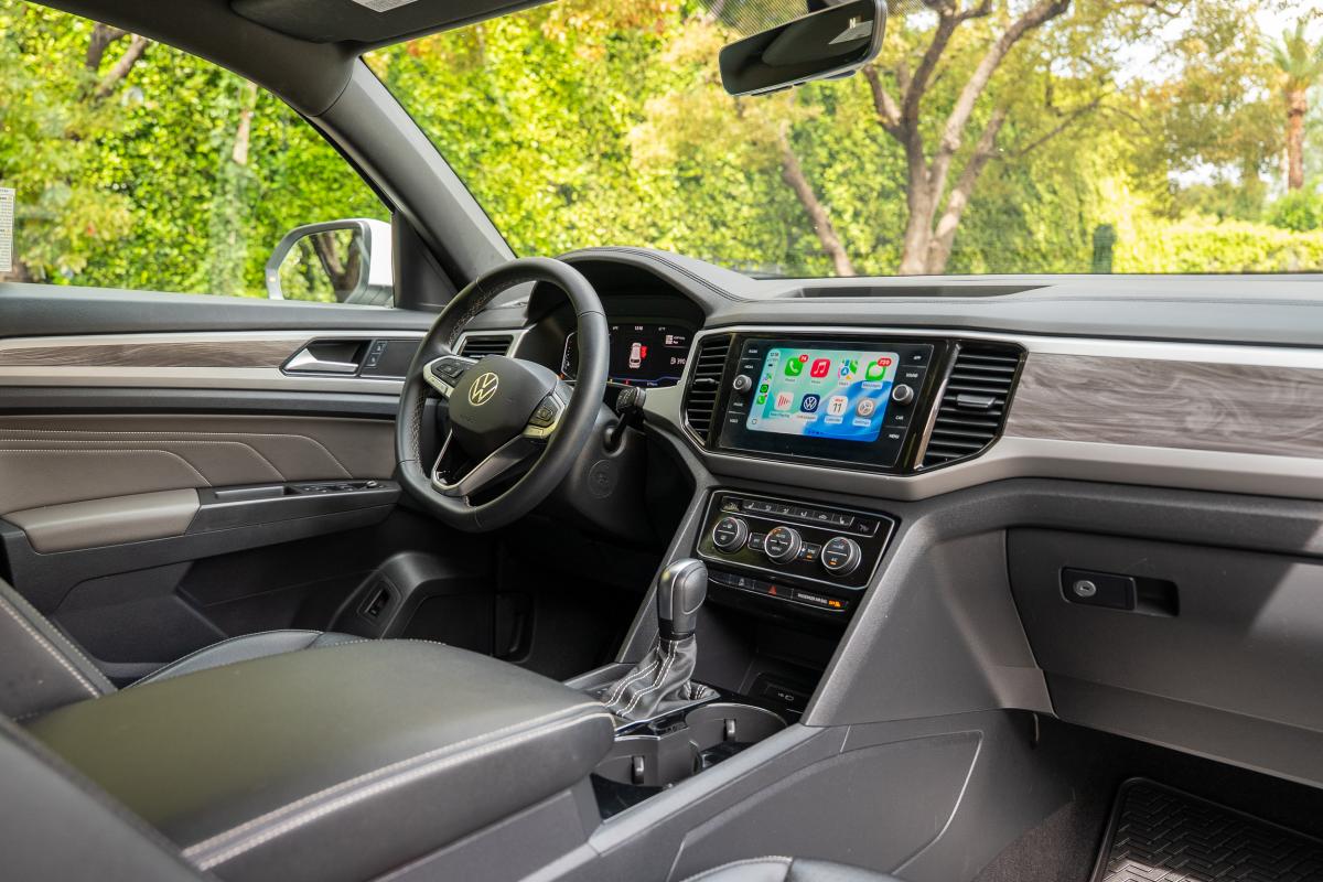 Volkwagen Atlas for Rental in Los Angeles Thumbnail 